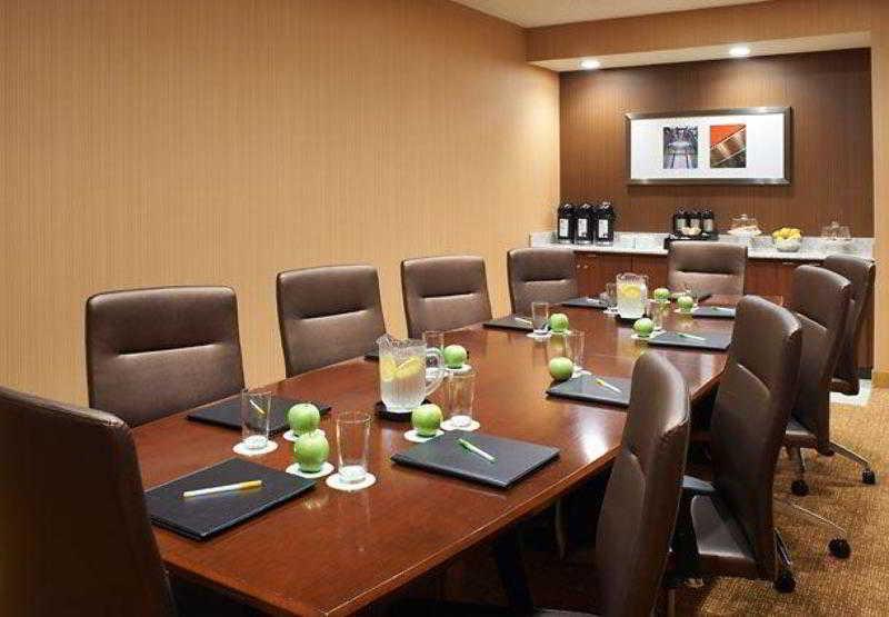 Best Western Plus Elgin - Chicago West Dundee Екстериор снимка