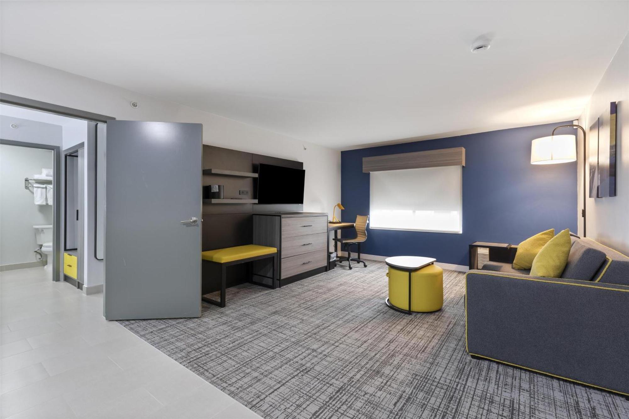 Best Western Plus Elgin - Chicago West Dundee Екстериор снимка