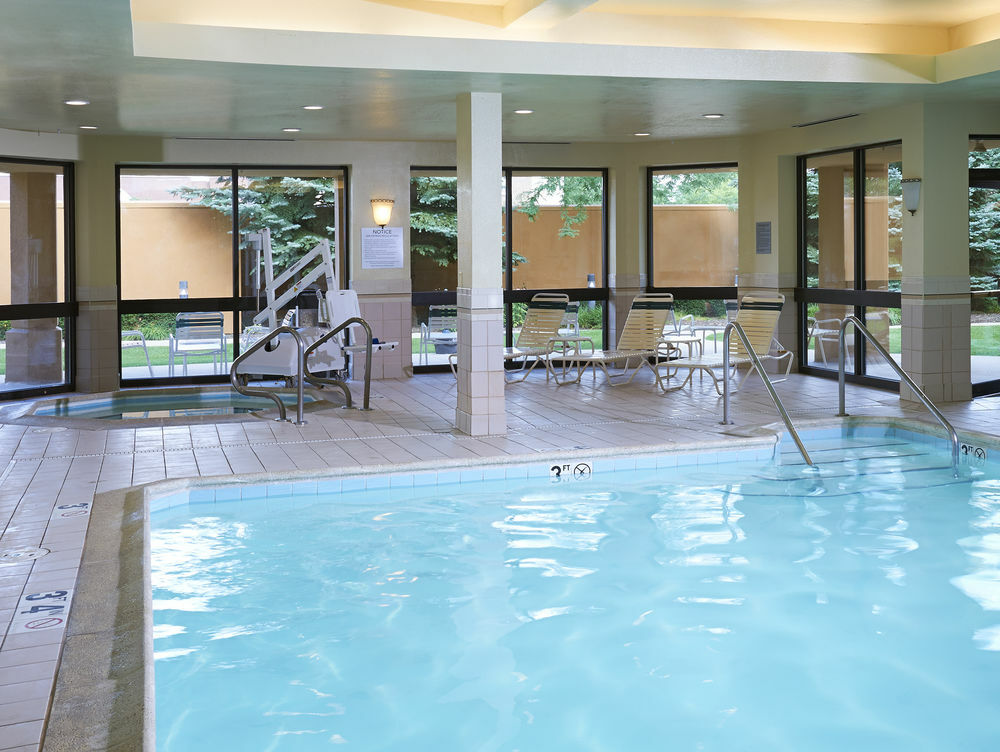 Best Western Plus Elgin - Chicago West Dundee Екстериор снимка